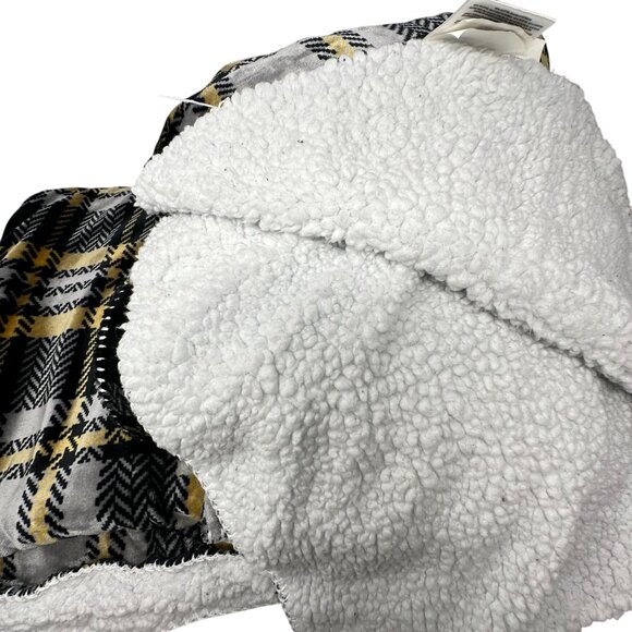 Yellowstone Dutton Ranch Plaid Throw Blanket Sherpa Fleece Backing Yellow Black - Picture 8 of 8